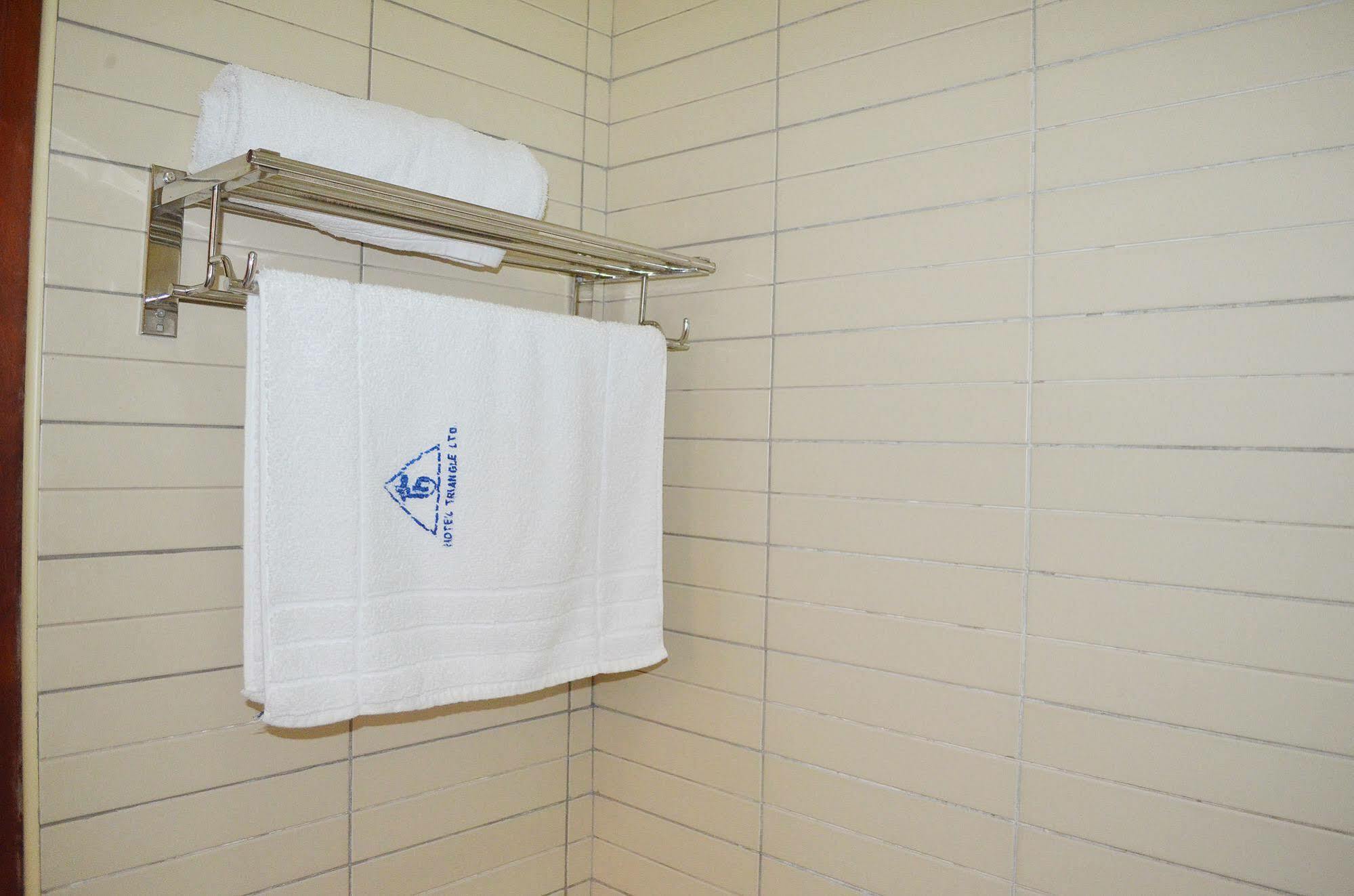 קמפאלה Hotel Triangle מראה חיצוני תמונה