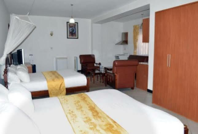 קמפאלה Hotel Triangle מראה חיצוני תמונה